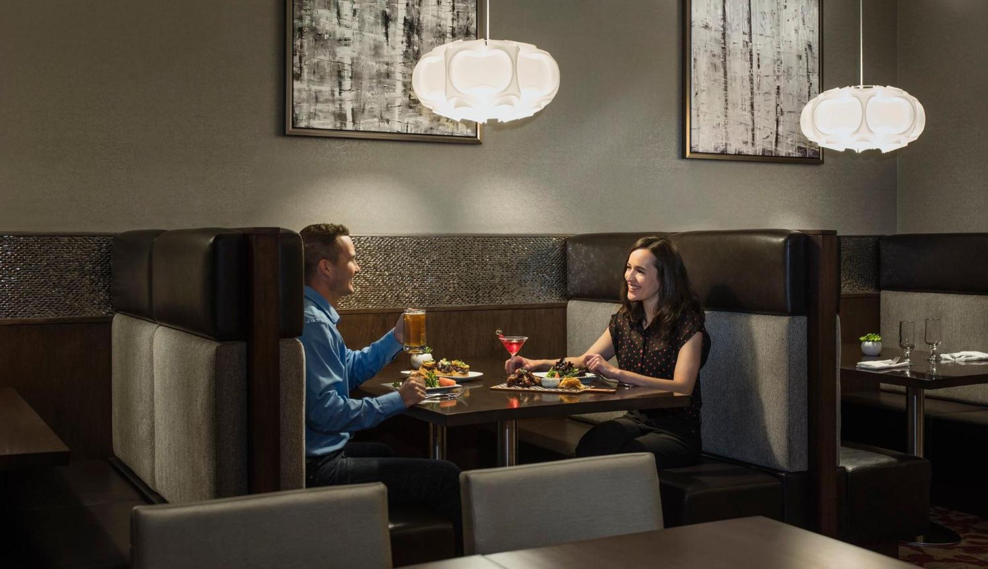 Holiday Inn Winnipeg-South By Ihg Exterior foto